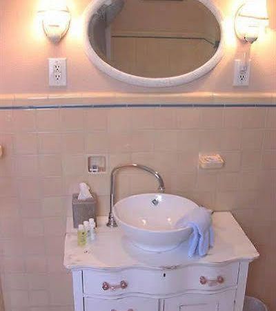 Ainsworth House Inn Luling ภายนอก รูปภาพ