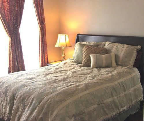 Ainsworth House Inn Luling ภายนอก รูปภาพ